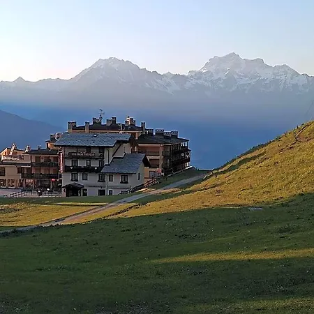 Della Nouva Hotel Pila (Valle d'Aosta)
