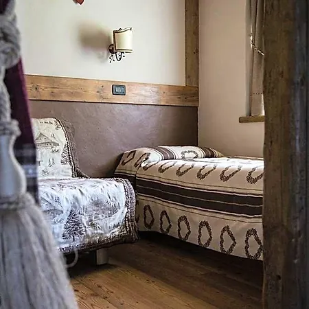 Della Nouva Hotel 3*