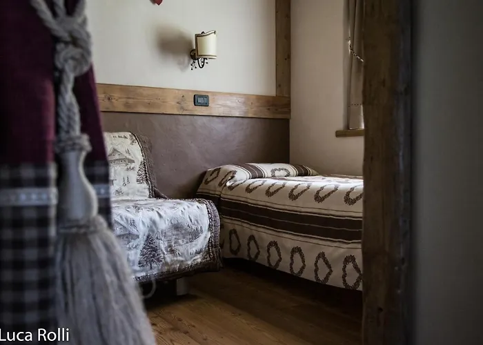 Della Nouva Hotel 3*